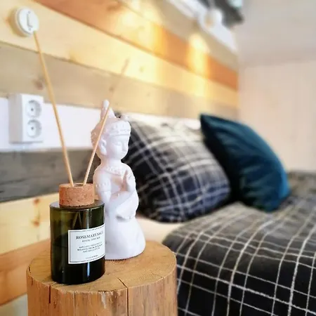 Self Check-in Attic Next To Hiking Trails Апартаменты Karde