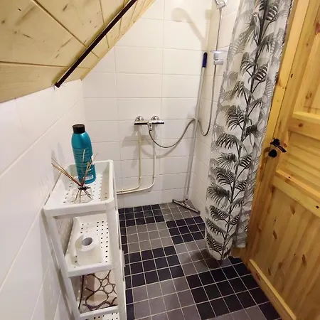 Self Check-in Attic Next To Hiking Trails Kärde