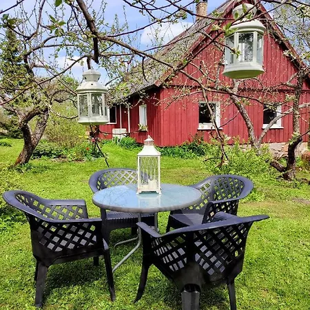 Self Check-in Attic Next To Hiking Trails Karde
