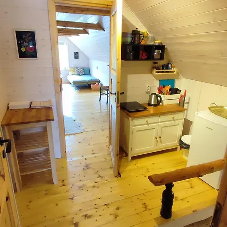 Self Check-in Attic Next To Hiking Trails Апартаменты Karde