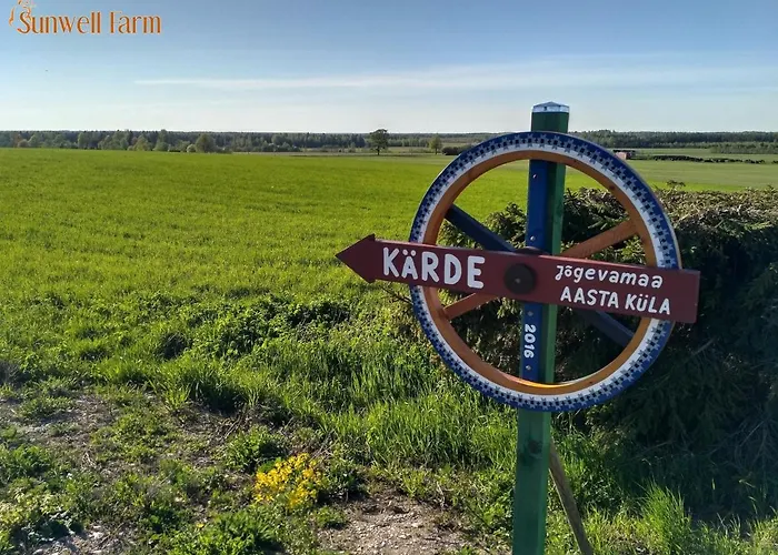 Self Check-in Attic Next To Hiking Trails
