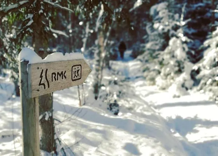 Self Check-in Attic Next To Hiking Trails