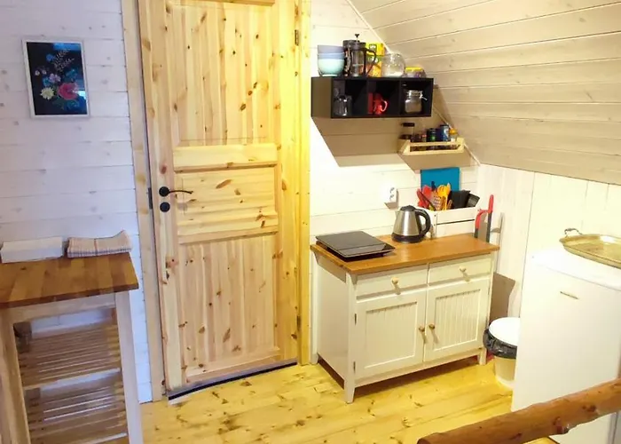 Self Check-in Attic Next To Hiking Trails شقة Kärde